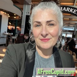 Laurabenson664, 19761115, Pittsburgh, Pennsylvania, United States