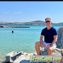 Mikkel, 19730812, Swansea, West Glamorgan, United Kingdom